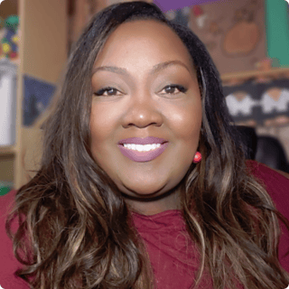 Marnetta Larrimer_CDA Deck_Headshot (1)